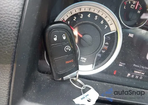 2014 Ram 1500 Laramie z USA, uszkodzony, nr VIN 1C6RR7NT5ES249275